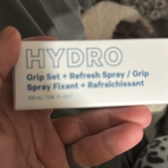 NIP milk make up hydro grip set 3.38 - Picture 4 of 4